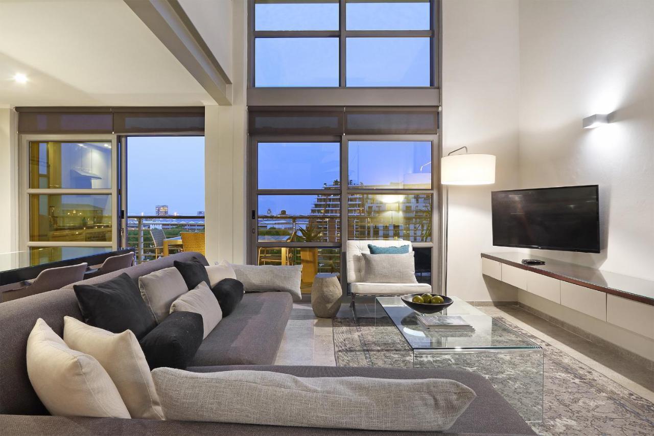 Soho Luxury Apartment *